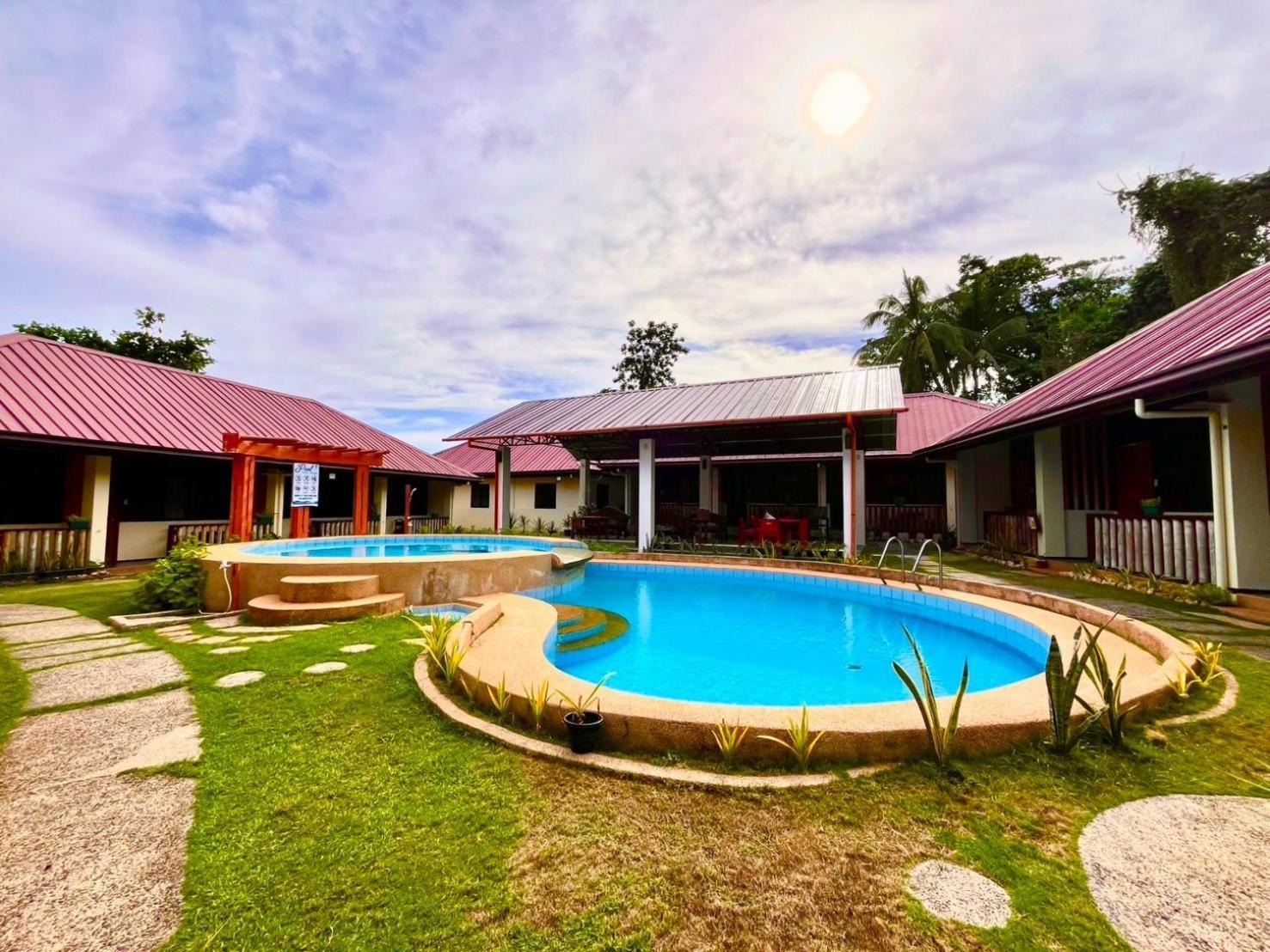 Chiisai Natsu Resort Bolod  Eksteriør billede