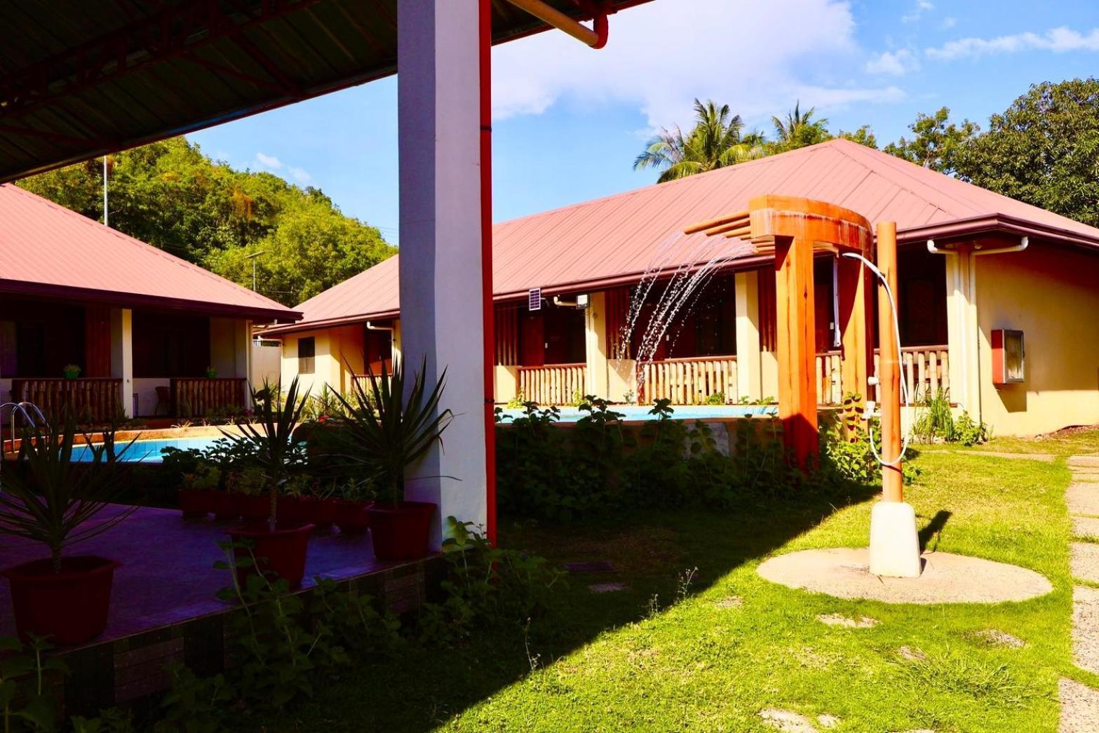 Chiisai Natsu Resort Bolod  Eksteriør billede