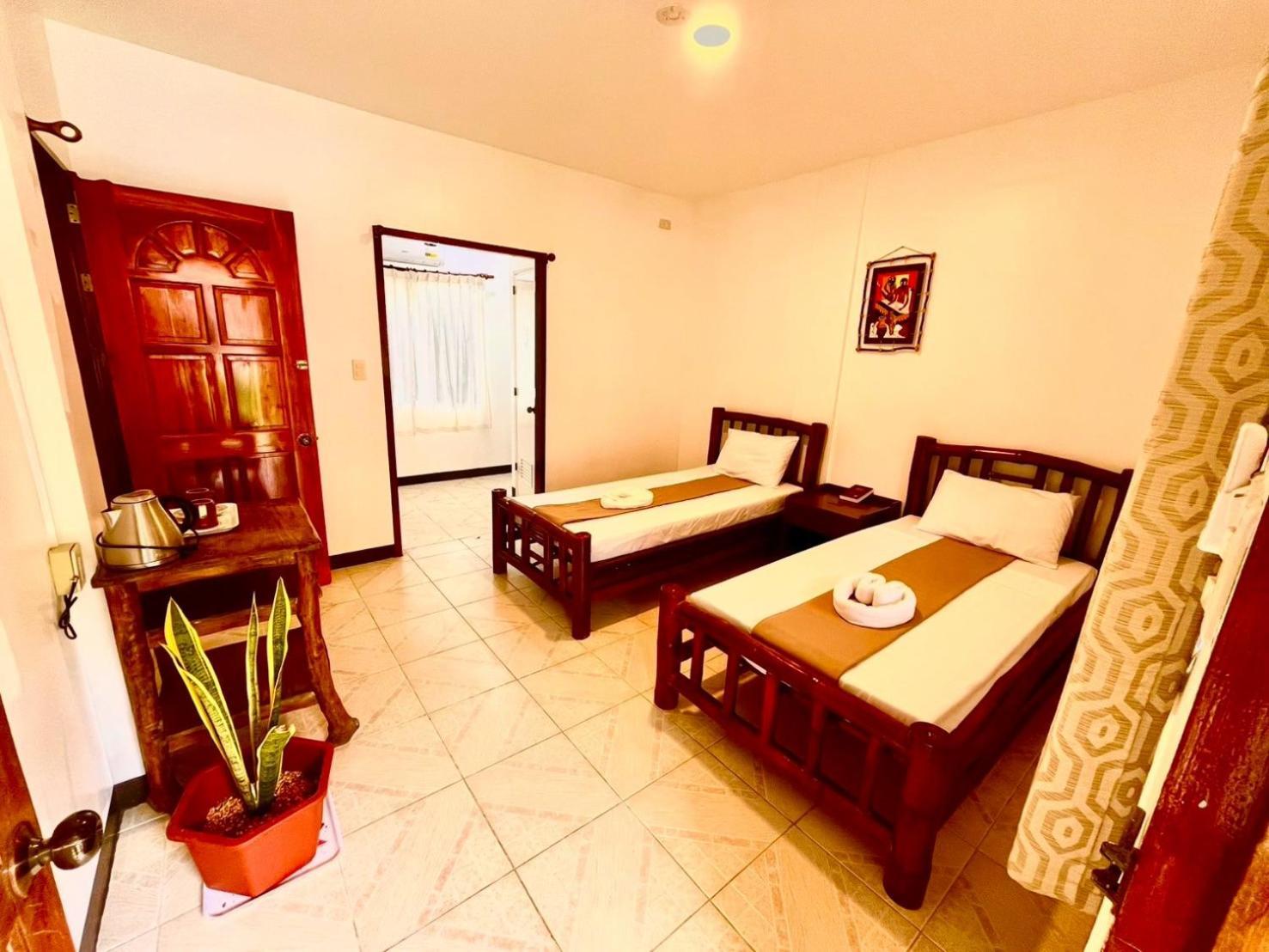 Chiisai Natsu Resort Bolod  Eksteriør billede